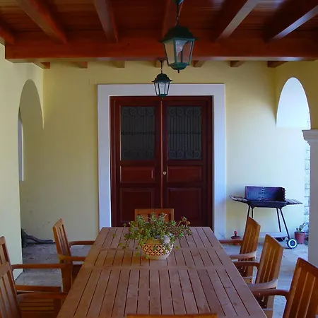 Maro Villa Agios Stefanos Kassiopi