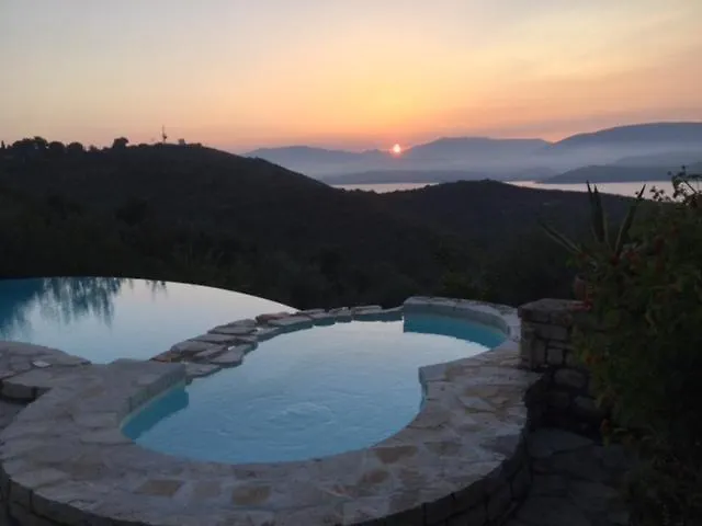 Maro Agios Stefanos Kassiopi